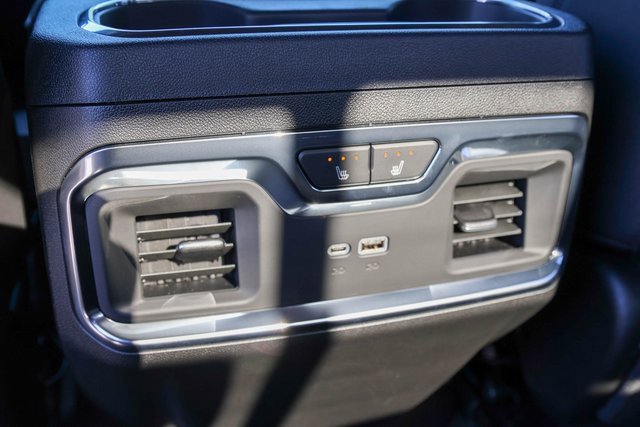 New 2026 GMC Sierra 3500 SLT w/ SLT Convenience Package image 15