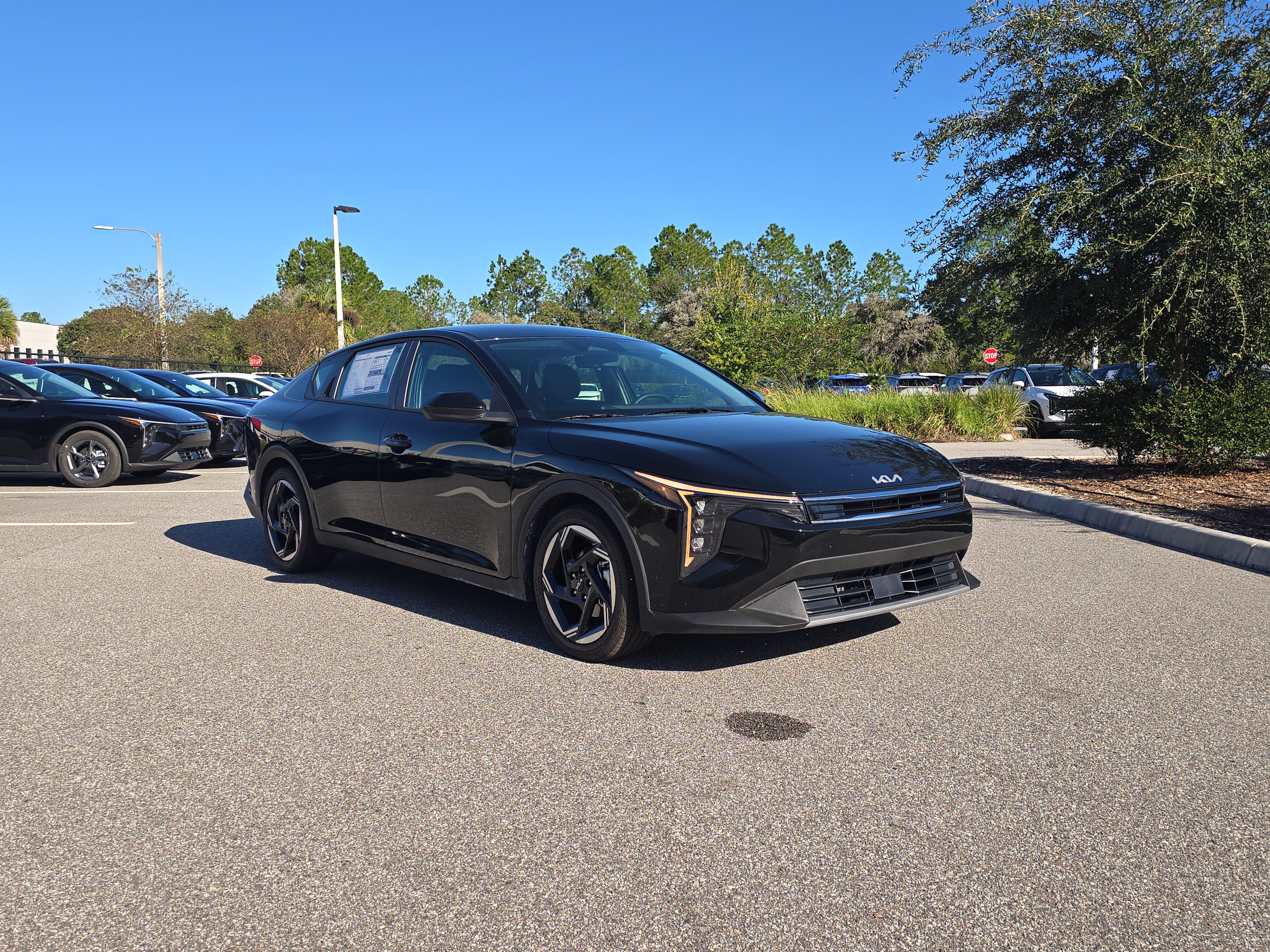 New 2026 Kia K4 EX FWD image 2