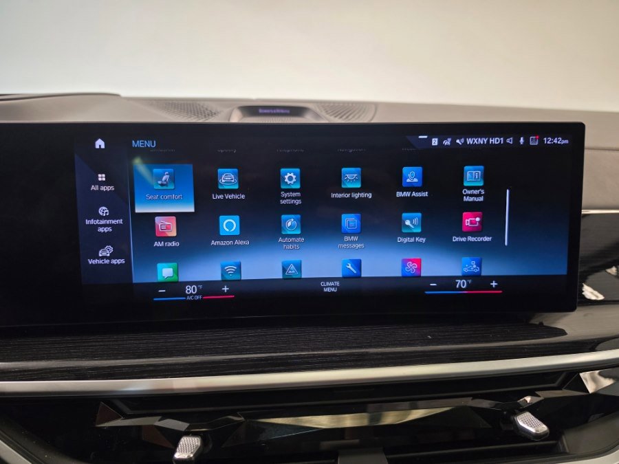 Used 2023 BMW X7 M60i w/ Executive Package AWD/4WD image 32