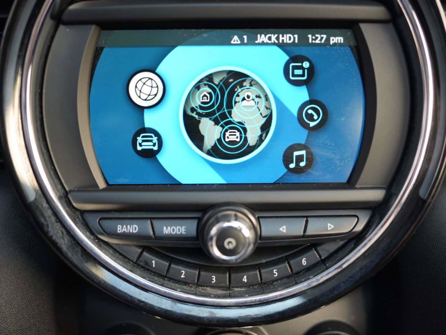 Used 2019 MINI Cooper 4-Door Hardtop FWD image 22