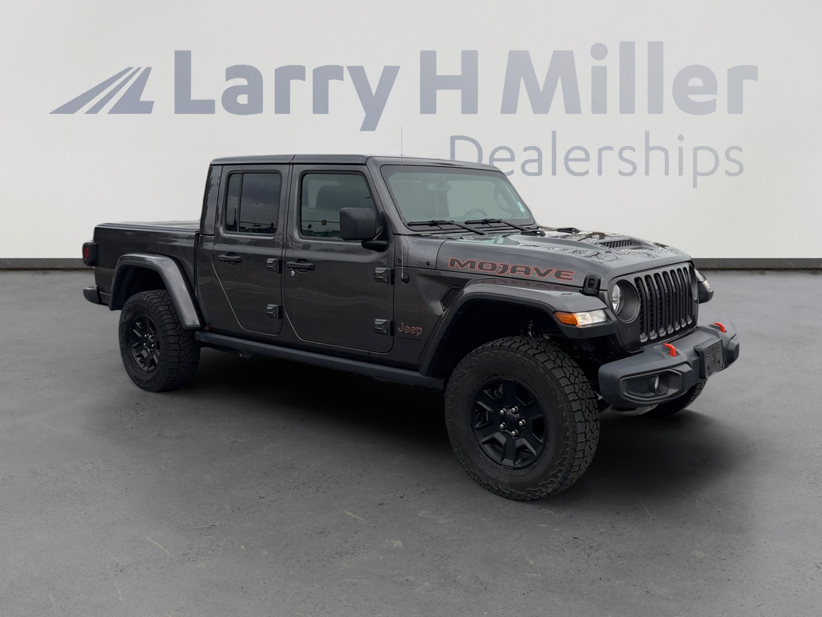 Used 2023 Jeep Gladiator Mojave image 7