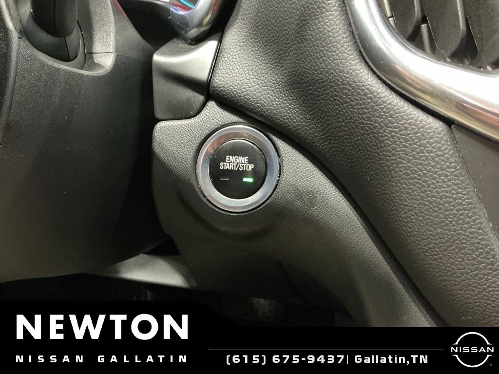 Used 2020 Chevrolet Equinox LT FWD image 27