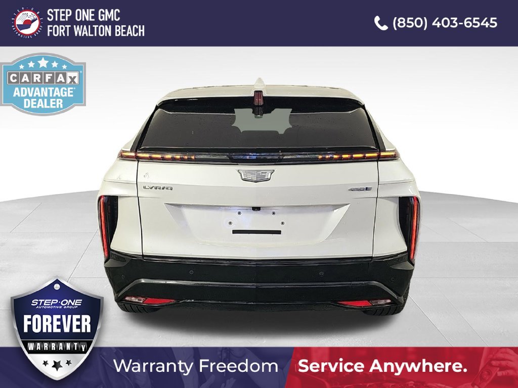 Used 2024 Cadillac Lyriq Sport RWD image 6
