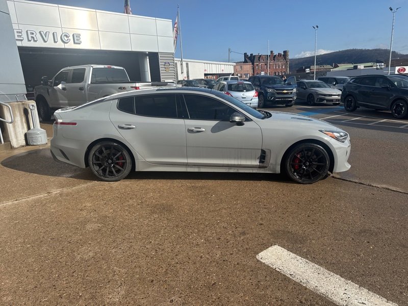 Used 2019 Kia Stinger GT1 image 6