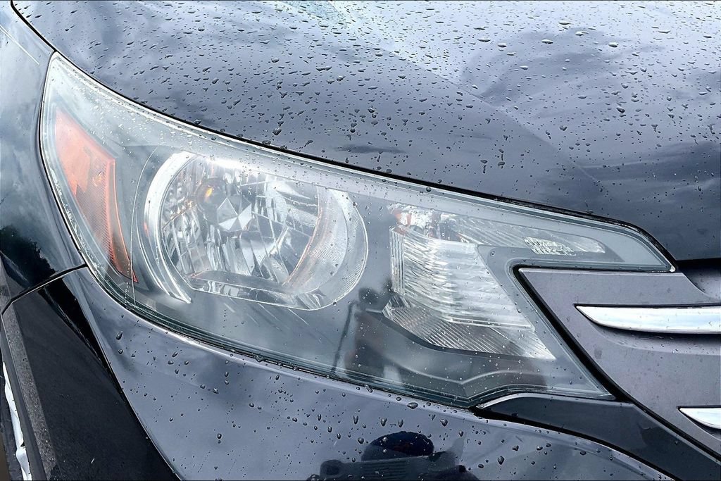 Used 2014 Honda CR-V LX image 29