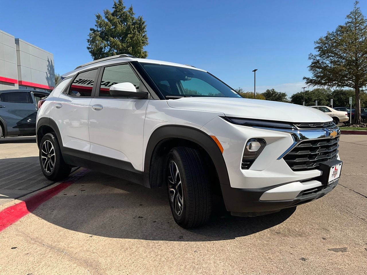 Used 2025 Chevrolet TrailBlazer LT image 5