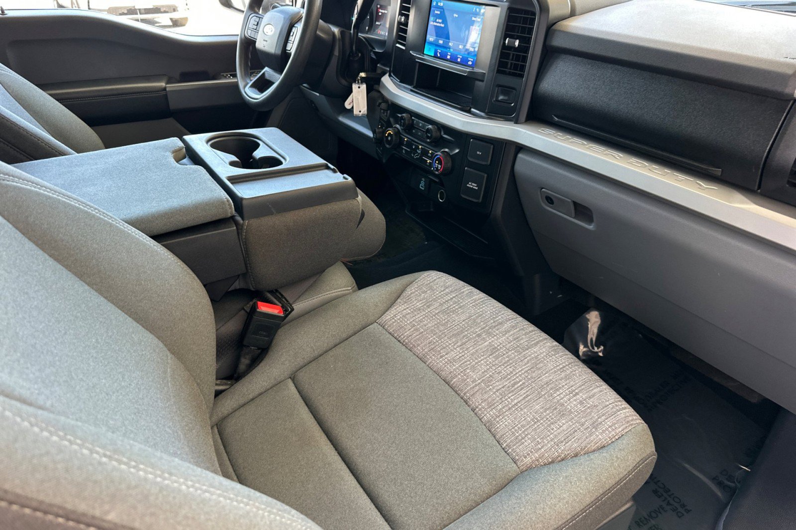 Used 2024 Ford F350 XLT image 15