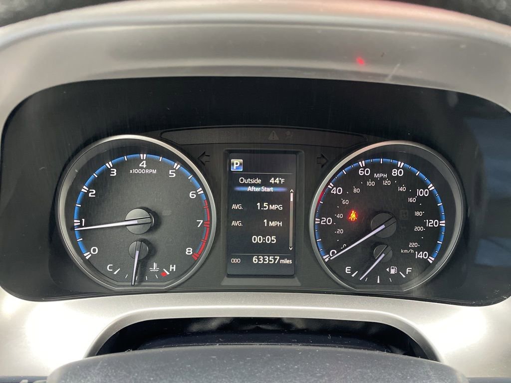 Used 2018 Toyota RAV4 LE w/ All Weather Liner Package AWD/4WD image 26