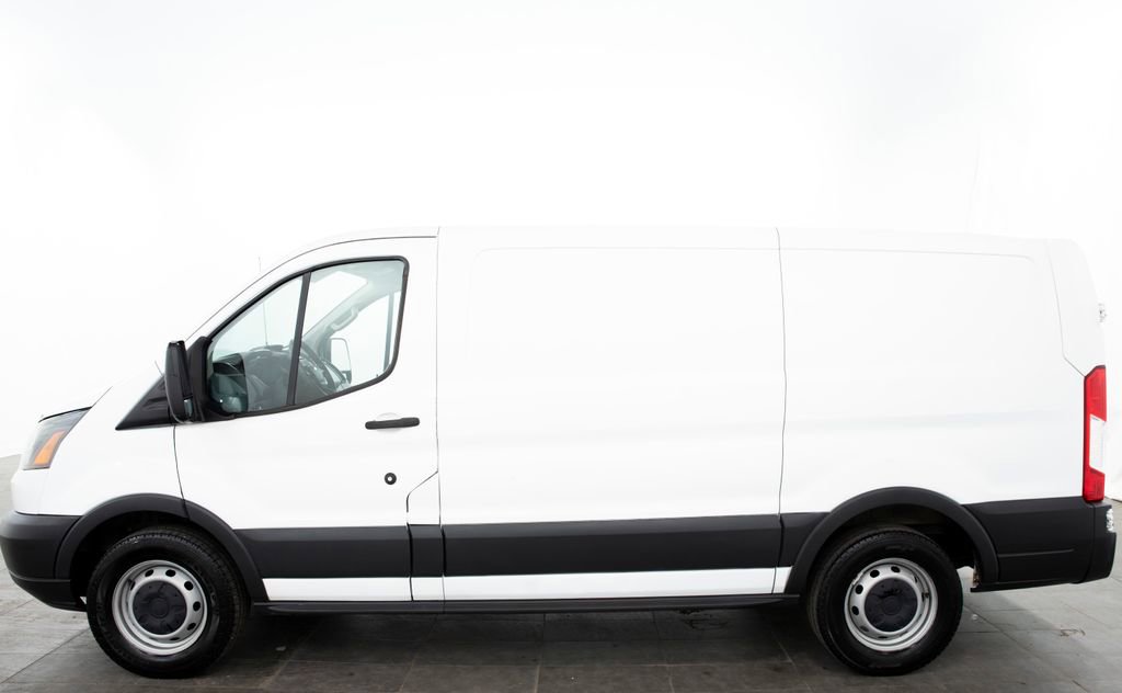 Used 2016 Ford Transit 150 130 Low Roof RWD image 7