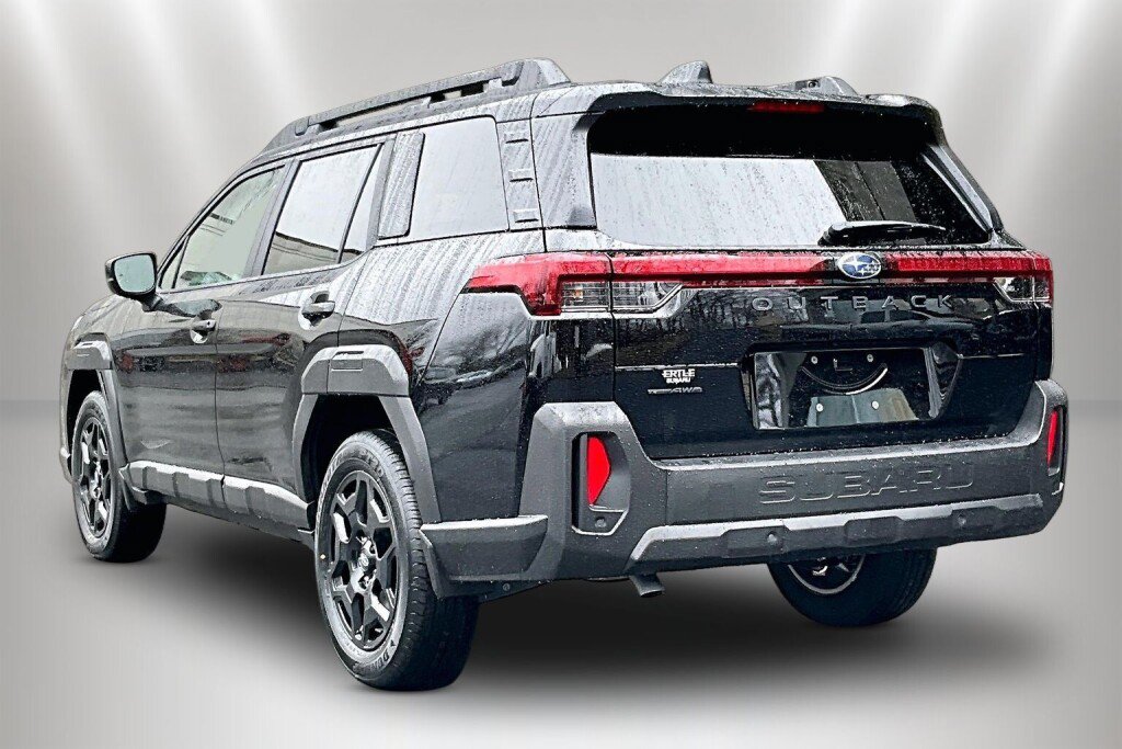 New 2026 Subaru Outback Limited AWD/4WD image 3