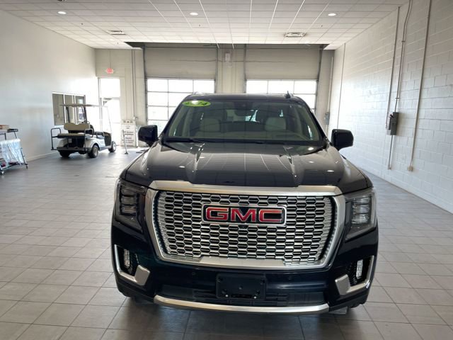 Used 2024 GMC Yukon XL Denali w/ Advanced Technology Package image 7
