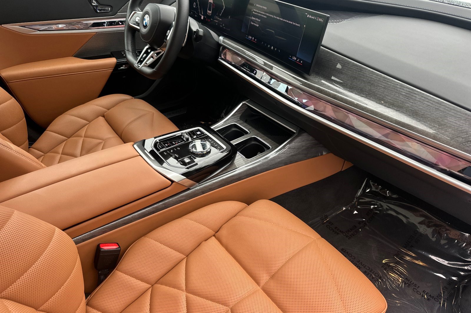 Certified 2025 BMW 740i RWD image 19