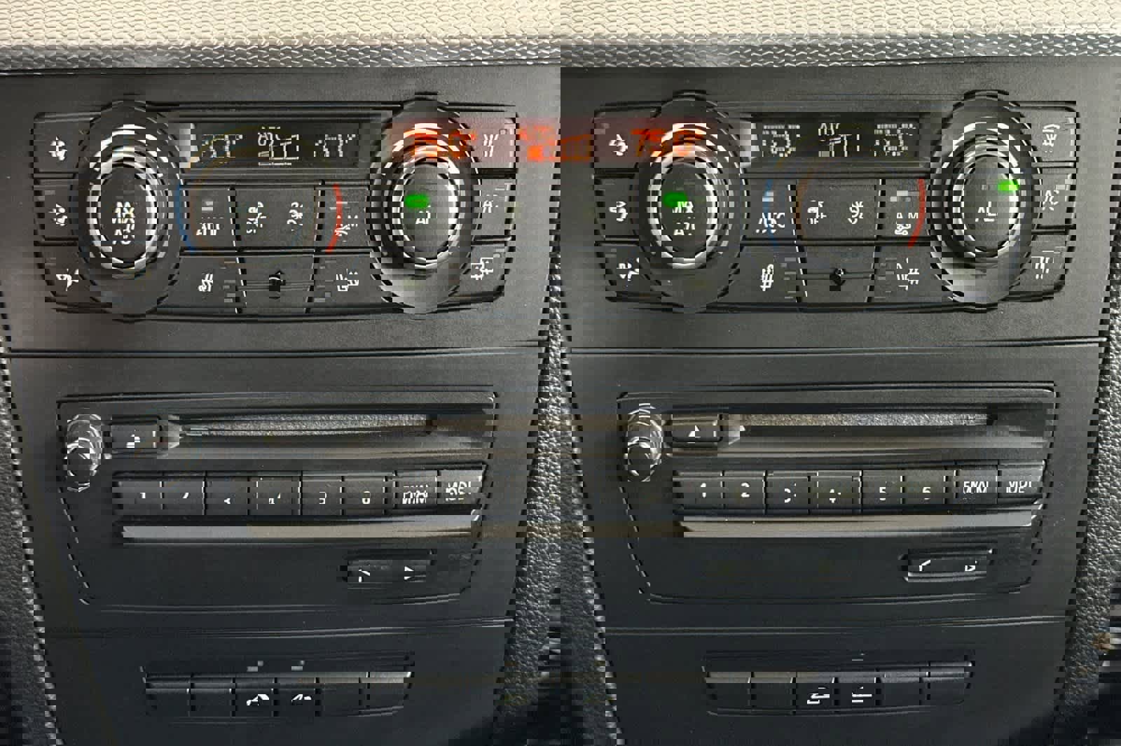 Used 2013 BMW 135is Convertible image 21