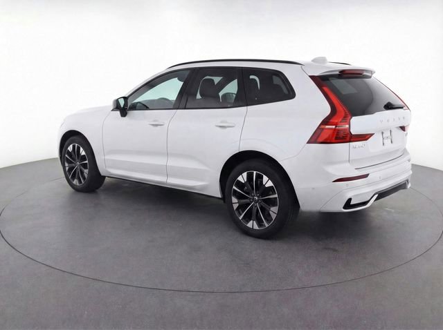 New 2026 Volvo XC60 B5 Plus w/ Climate Package image 36