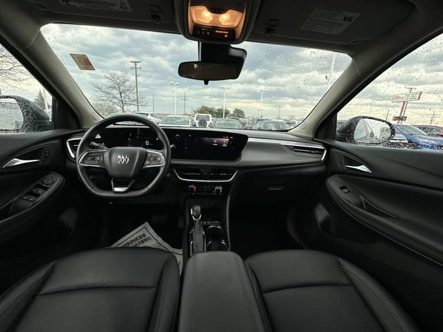 Used 2024 Buick Encore GX Sport Touring AWD/4WD image 13