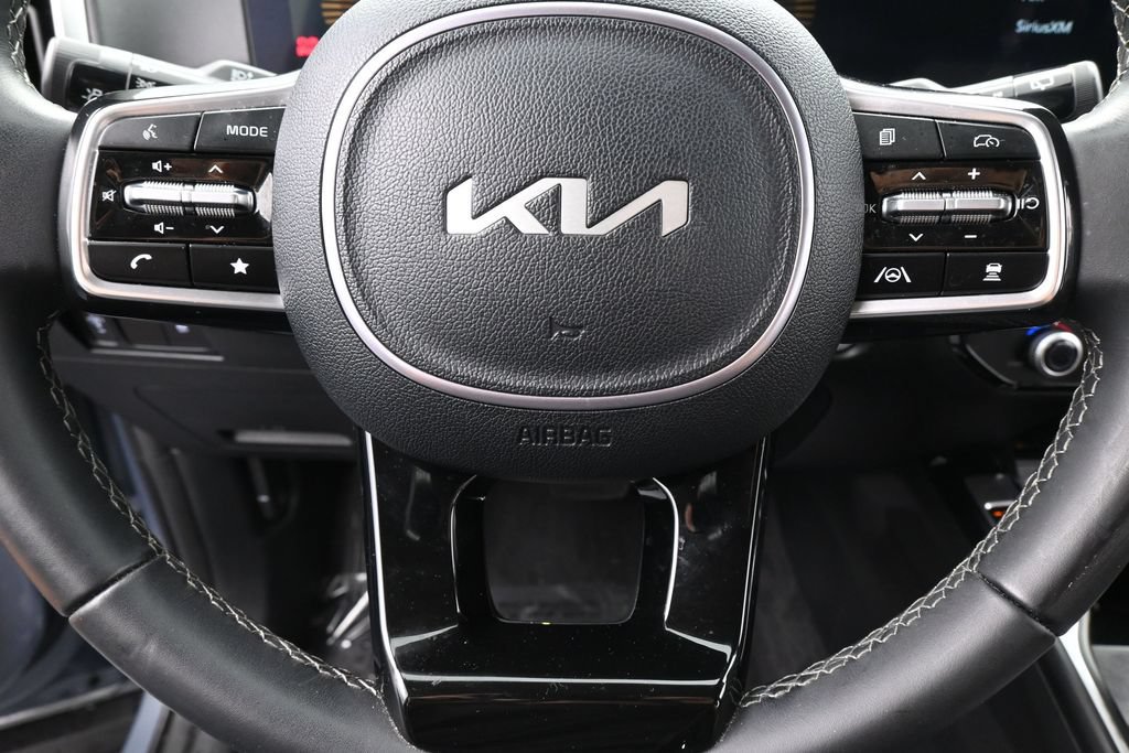 Used 2025 Kia Sorento S w/ Panoramic Sunroof Package FWD image 36