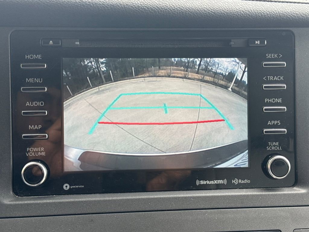 Used 2019 Toyota Sienna XLE image 24