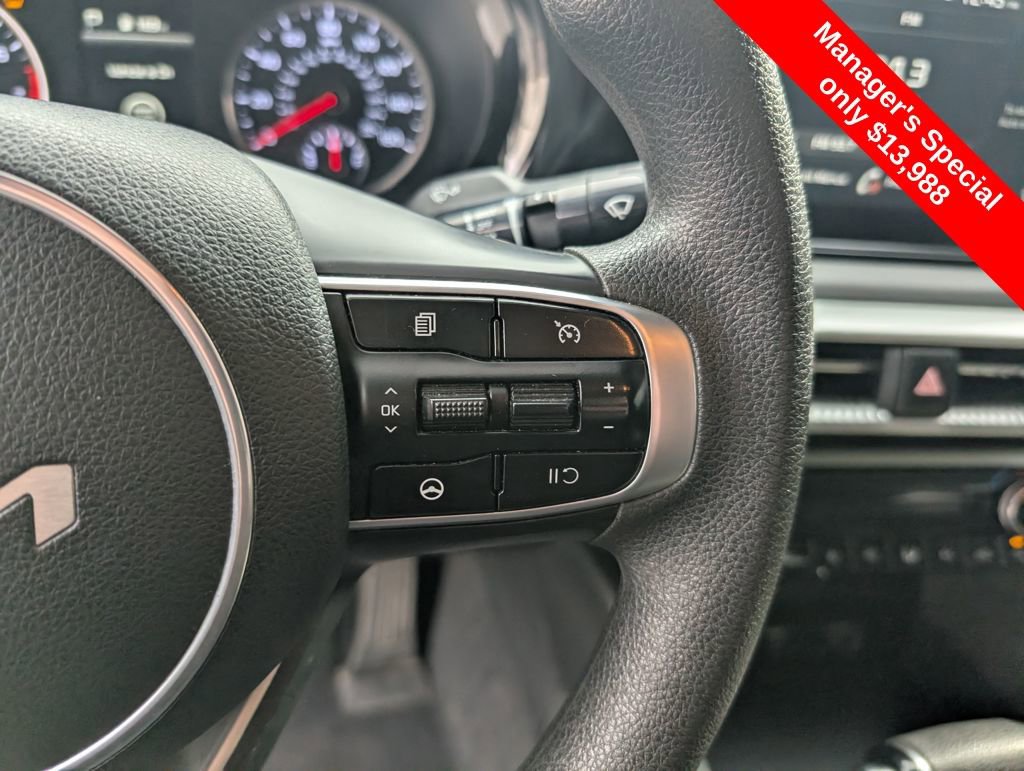 Used 2022 Kia K5 LXS image 18