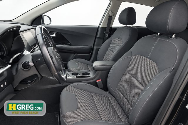 Used 2020 Kia Niro LXS FWD image 8