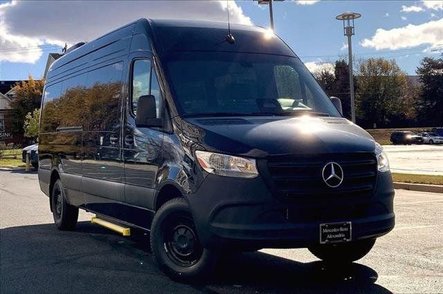 New 2025 Mercedes-Benz Sprinter 2500 image 21