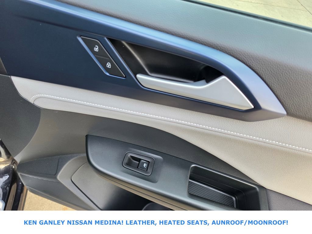 Used 2024 Volkswagen Taos SE image 53