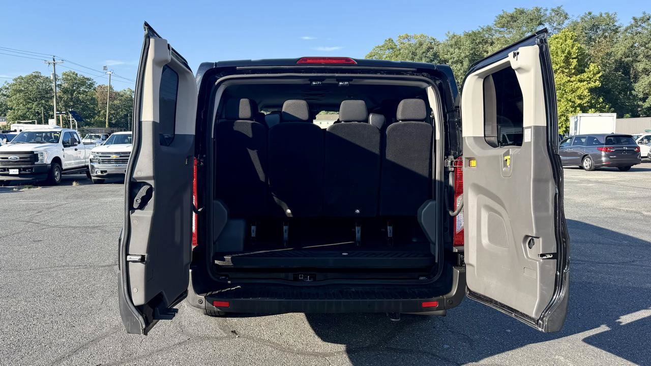 Used 2021 Ford Transit 350 XLT RWD image 9