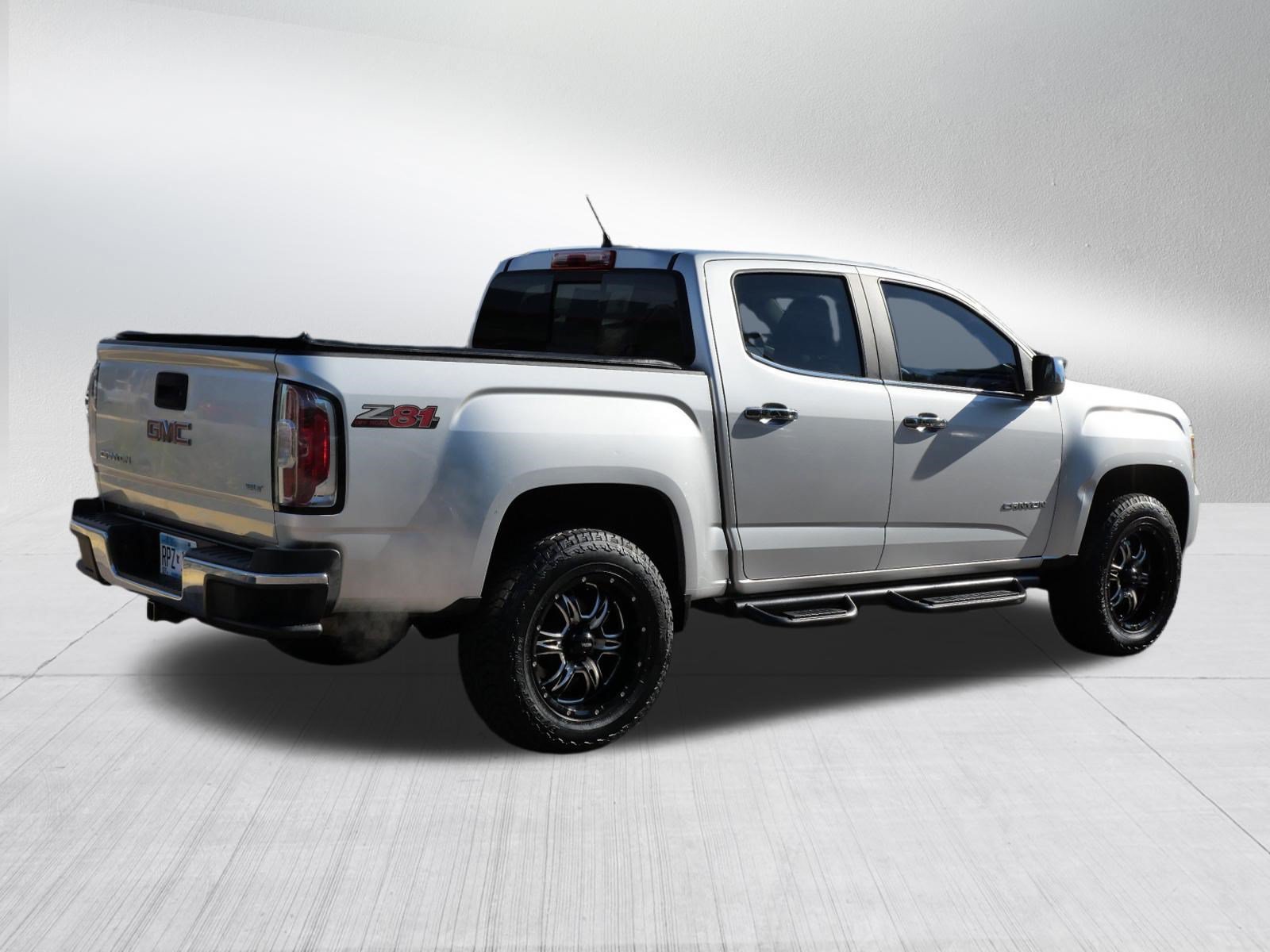 Used 2016 GMC Canyon SLT AWD/4WD image 7