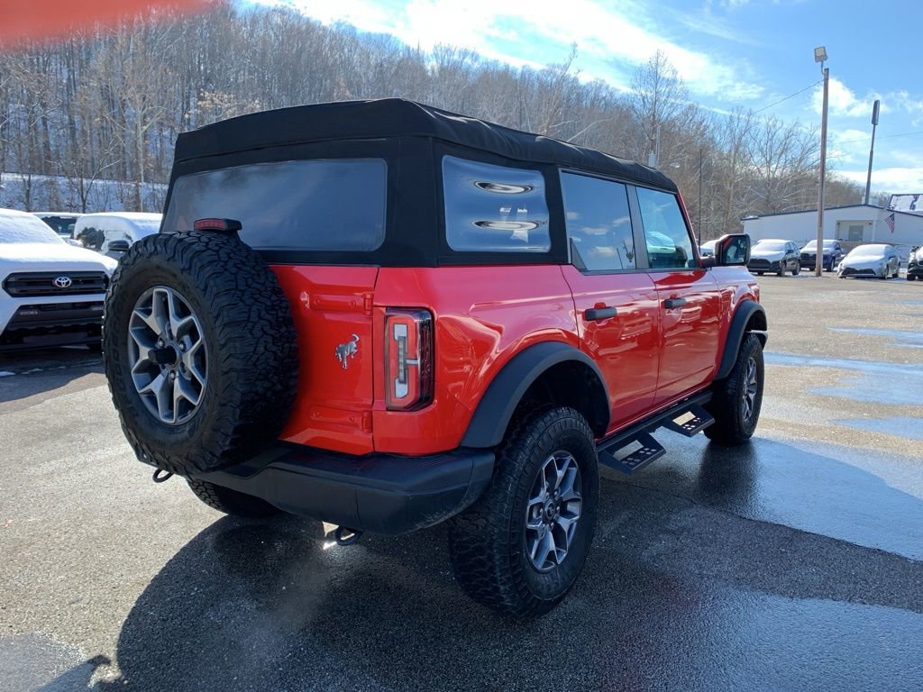 Used 2023 Ford Bronco Badlands image 4