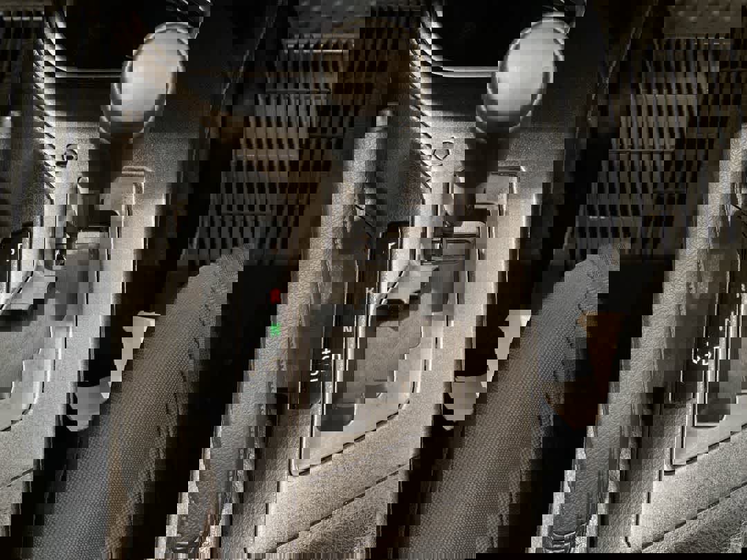 Used 2018 Toyota RAV4 LE w/ All Weather Liner Package image 22