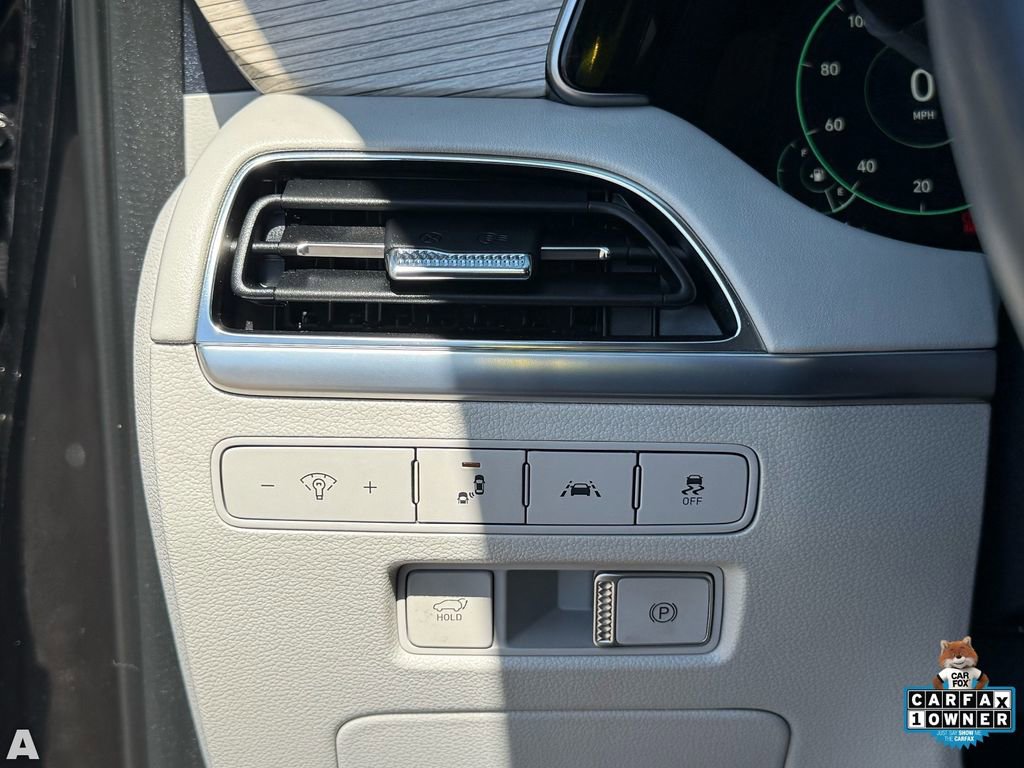 Used 2022 Hyundai Palisade Limited image 14