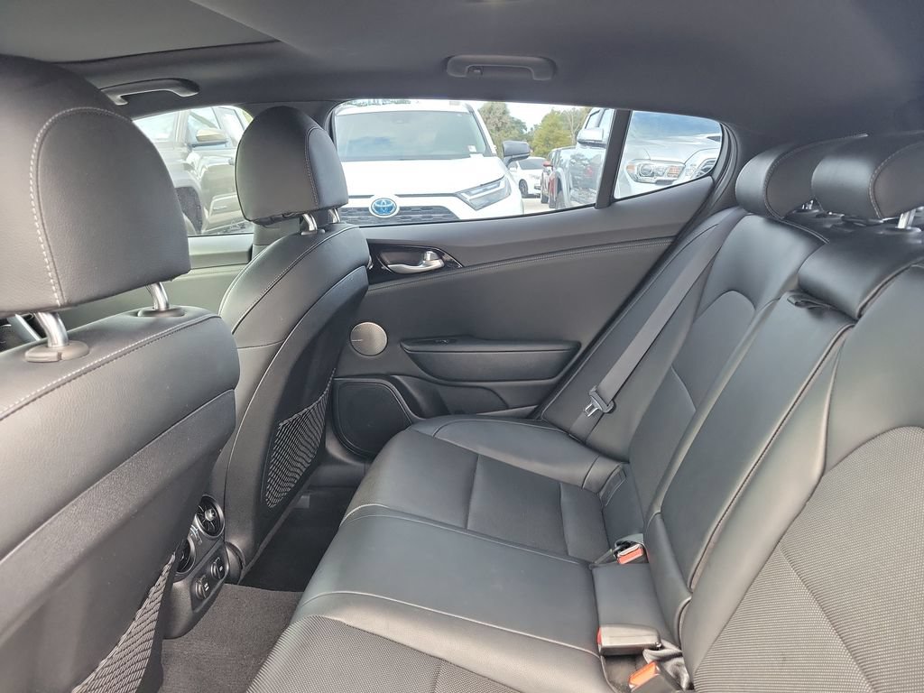 Used 2022 Kia Stinger GT-Line w/ Sun & Sound Package RWD image 24