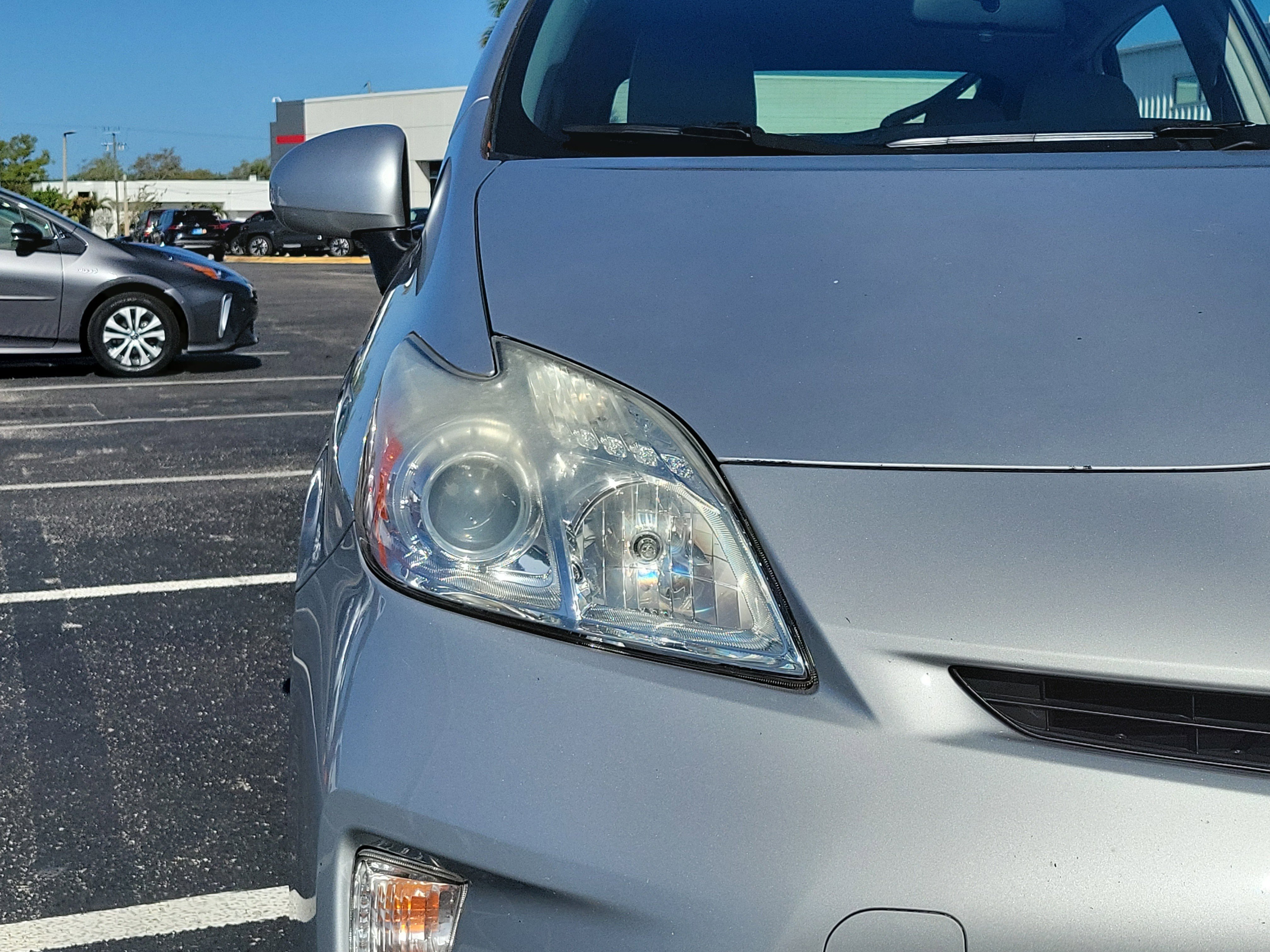 Used 2015 Toyota Prius Two FWD image 7