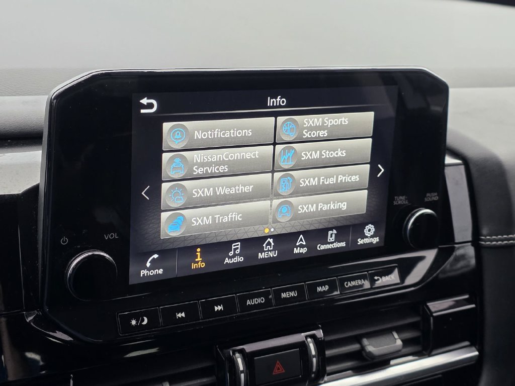 Used 2022 Nissan Pathfinder Platinum w/ Cargo Package FWD image 17