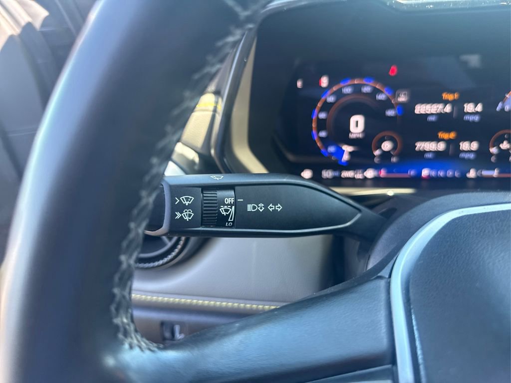 Used 2024 Chevrolet Colorado ZR2 w/ Technology Package AWD/4WD image 15