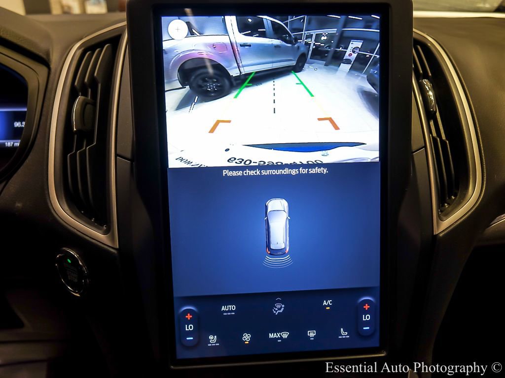 Used 2022 Ford Edge SEL w/ Convenience Package image 19