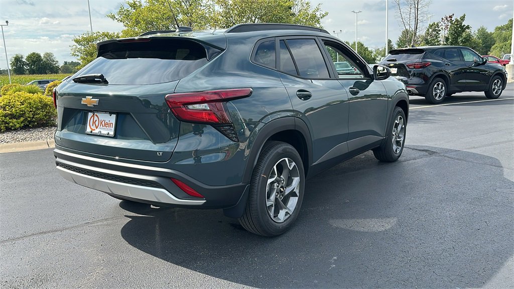 New 2025 Chevrolet Trax LT w/ LT Convenience Package image 8