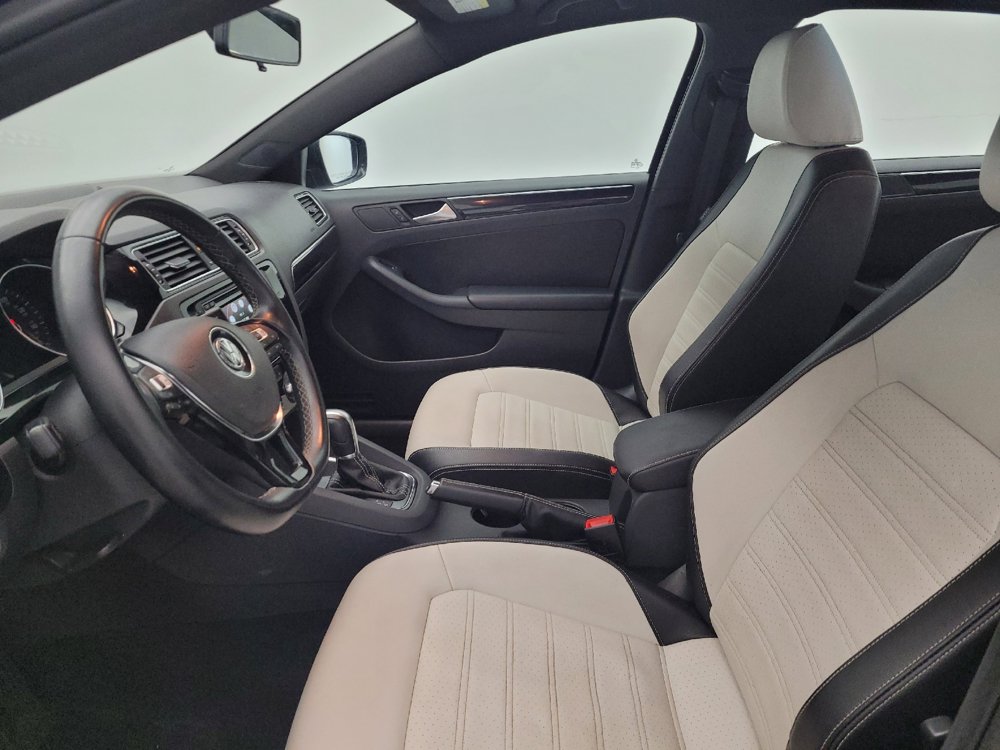 Used 2015 Volkswagen Jetta Sport FWD image 17