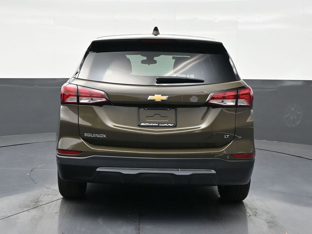 Used 2024 Chevrolet Equinox LT FWD image 4