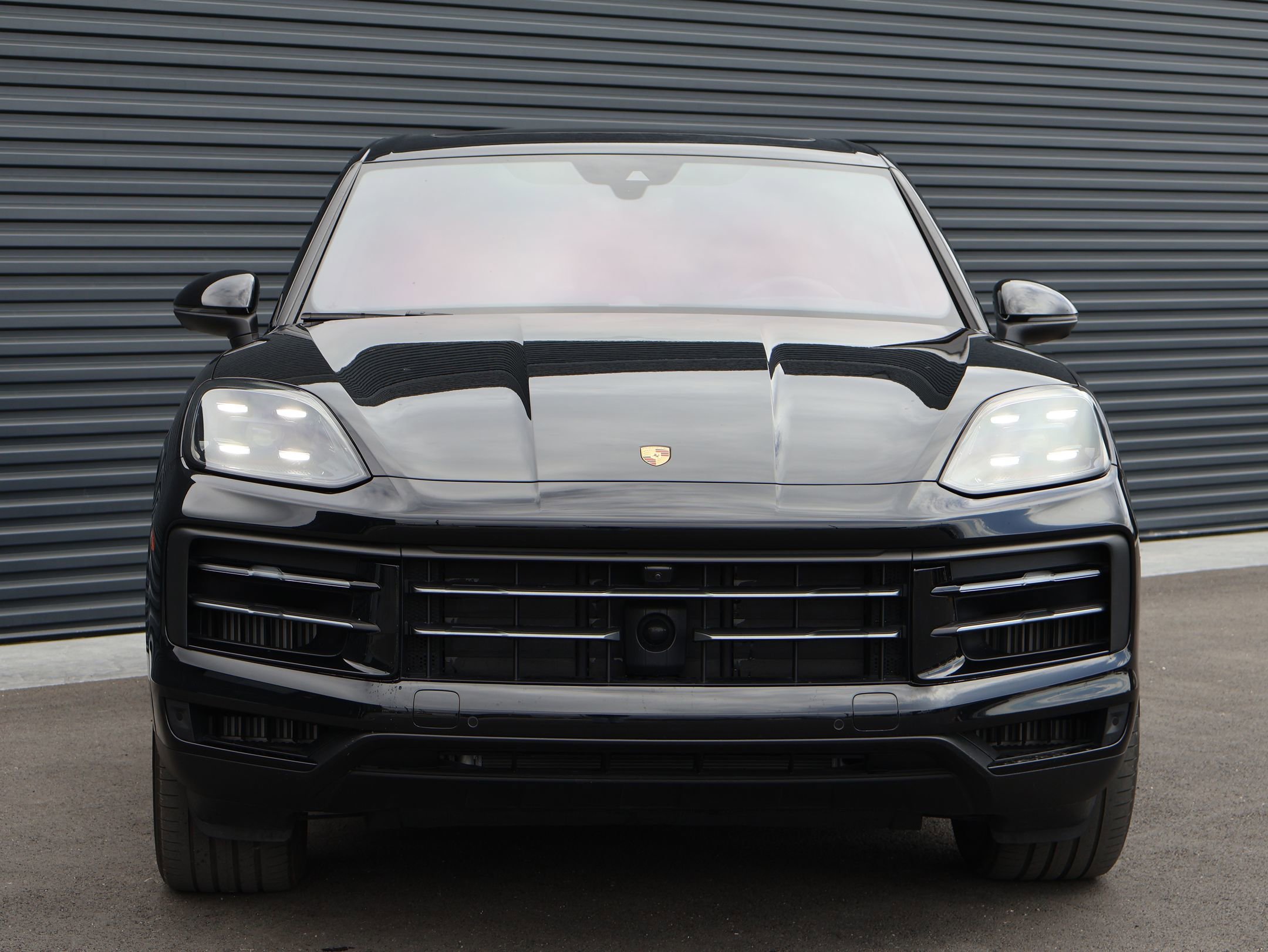 Used 2025 Porsche Cayenne E-Hybrid image 7