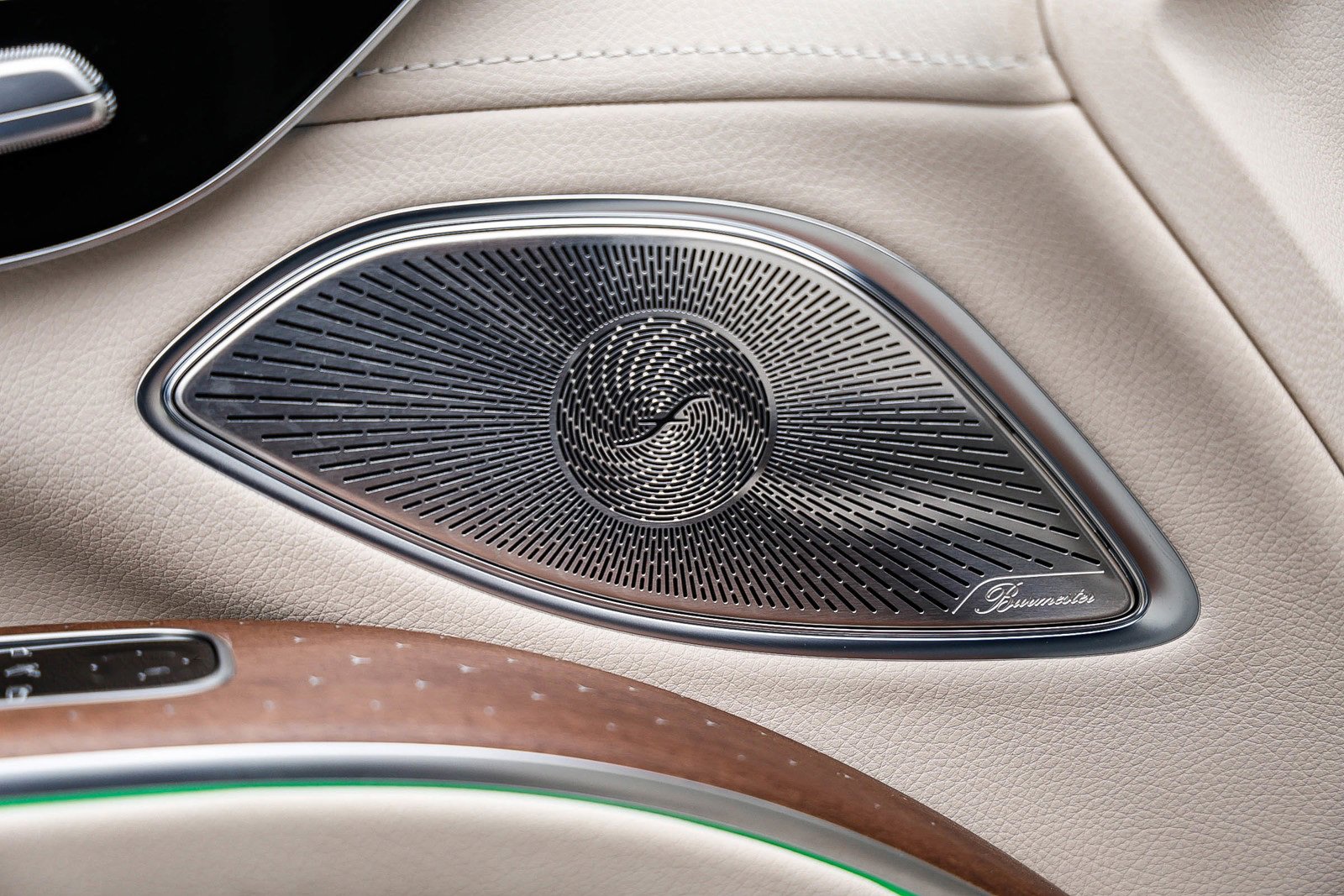 Certified 2023 Mercedes-Benz EQS 580 4MATIC SUV image 24