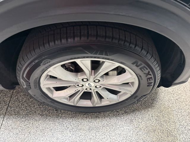 Used 2023 Ford Explorer Limited w/ Equipment Group 301A image 29