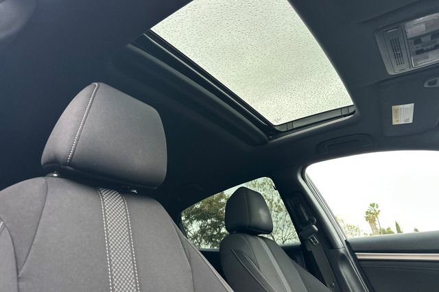 Certified 2021 Honda Civic EX image 15