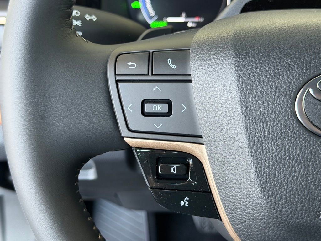 New 2026 Toyota Crown Signia AWD/4WD image 22