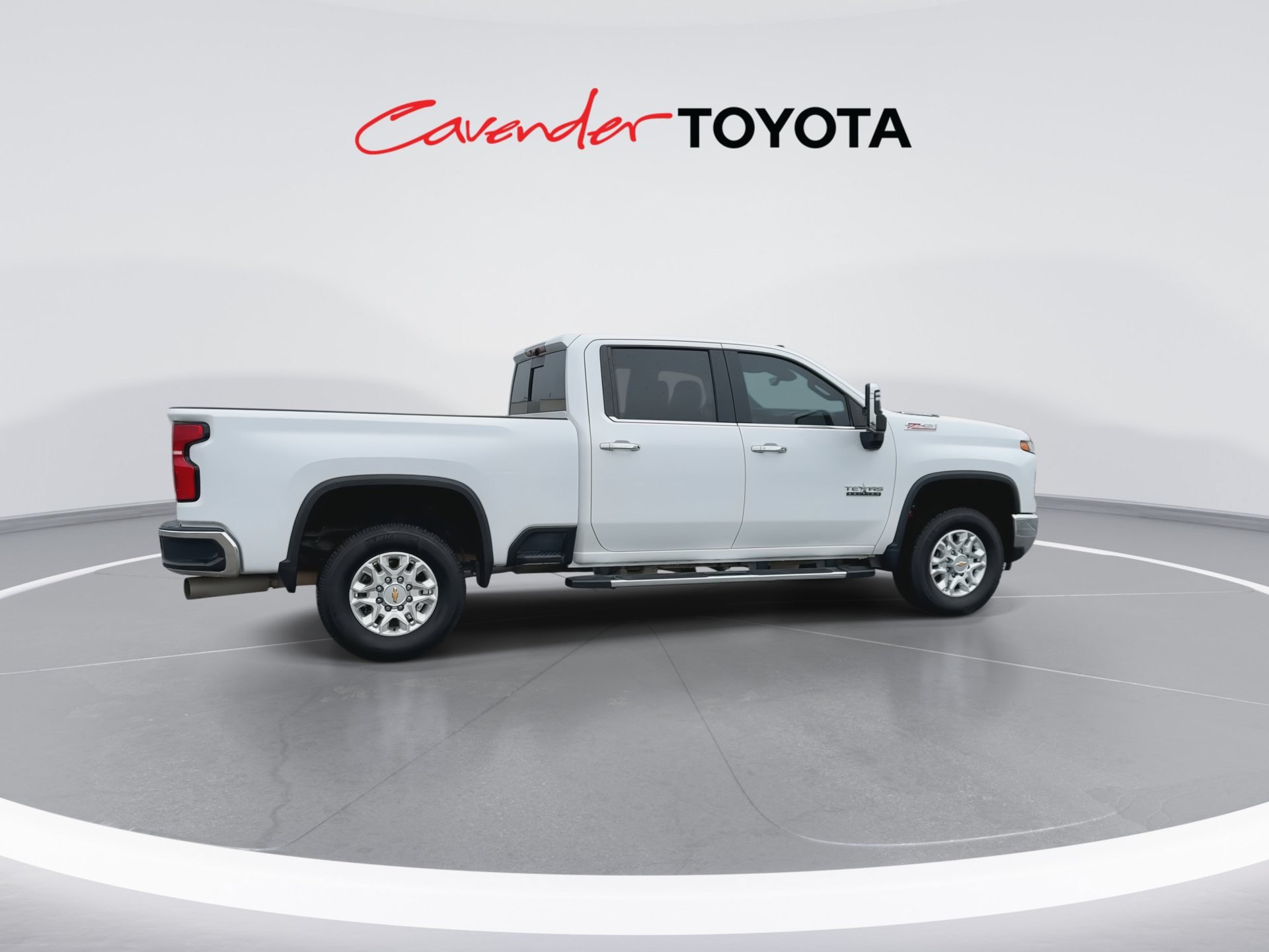 Used 2024 Chevrolet Silverado 2500 LTZ w/ LTZ Premium Texas Edition AWD/4WD image 8