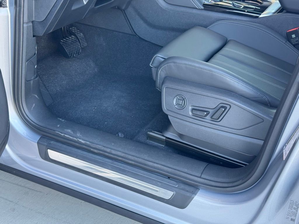 New 2025 Audi Q5 Prestige image 21