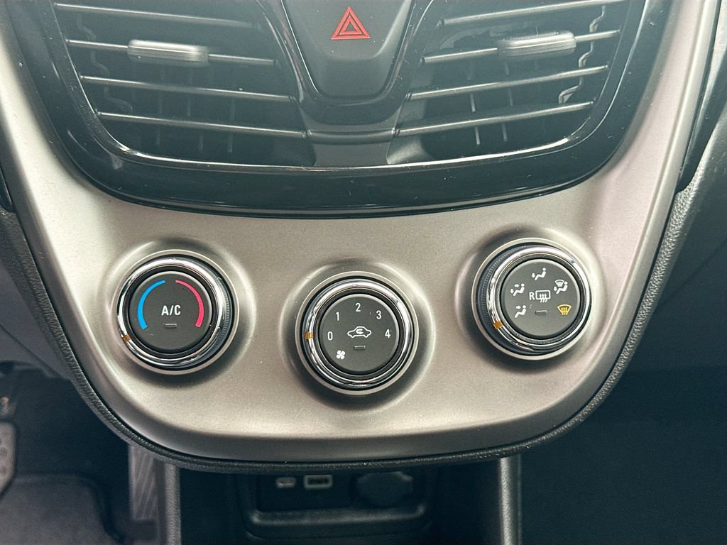 Used 2020 Chevrolet Spark LT FWD image 15