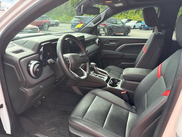 Used 2023 Chevrolet Colorado Z71 w/ Z71 Convenience Package 2 AWD/4WD image 11