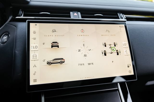 New 2026 Land Rover Range Rover Velar Belgravia AWD/4WD image 36