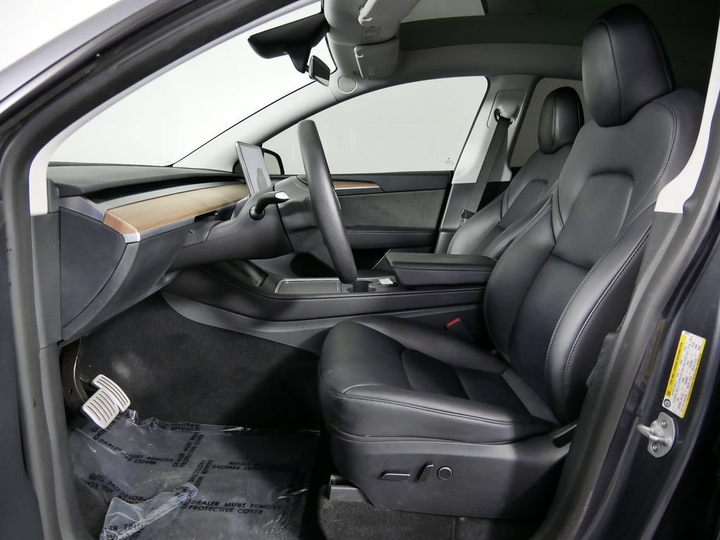 Used 2023 Tesla Model Y Performance AWD/4WD image 15