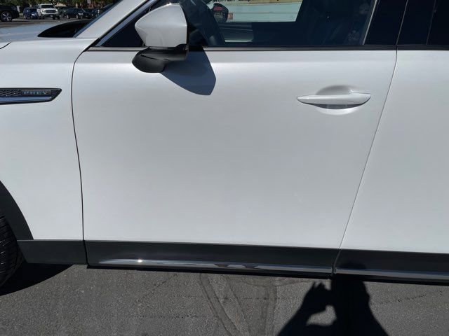 Used 2024 MAZDA CX-90 Plug-In Hybrid w/ Premium Plus image 31